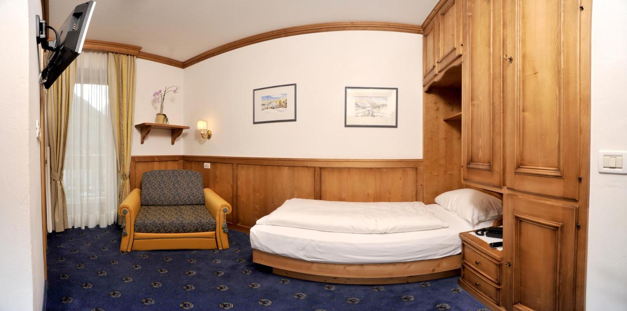 Hotel Europa Dolomites Selva di Val Gardena Extérieur photo